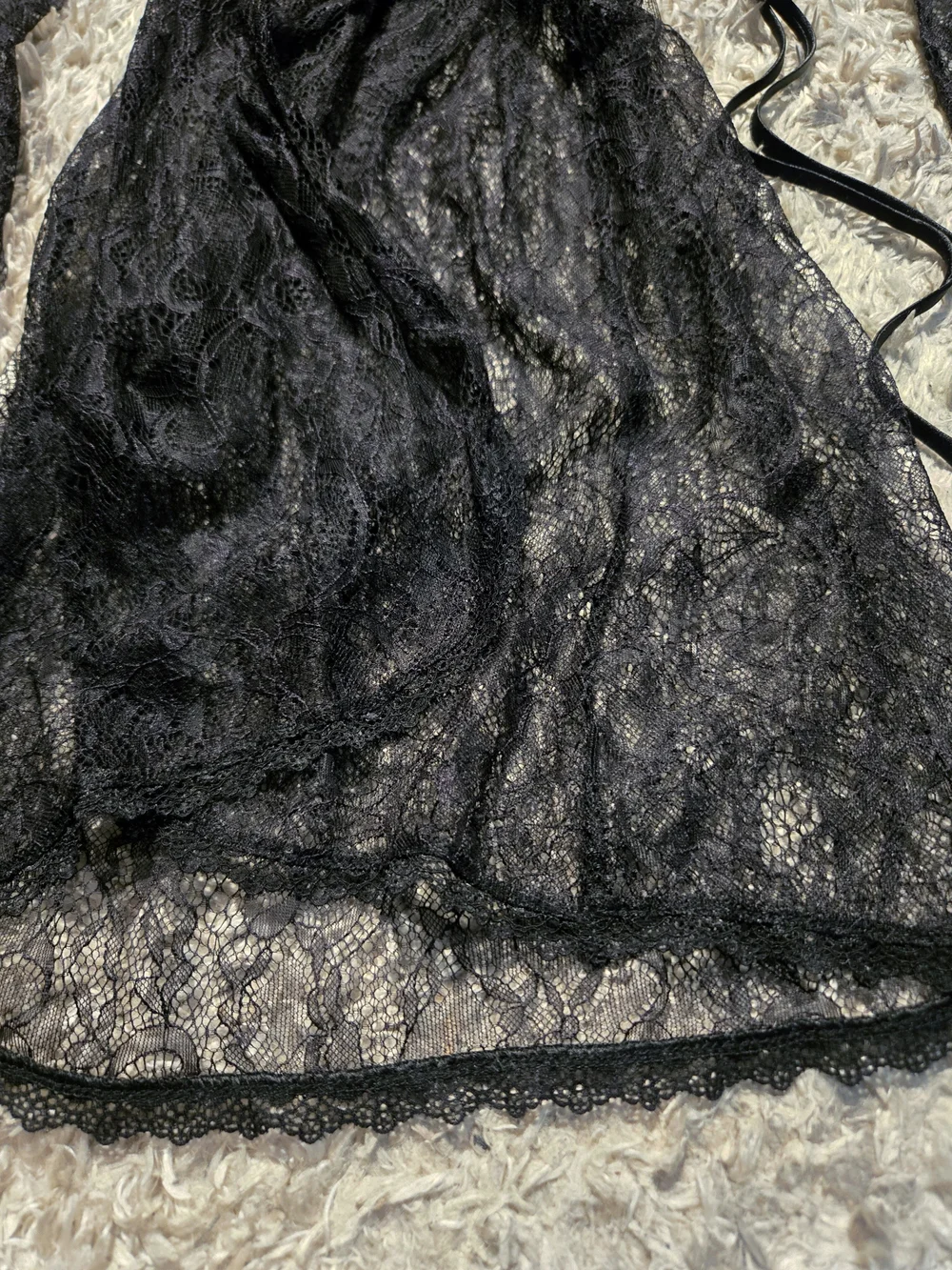 In Bloom Black Lace Robe - Picture 4 of 8